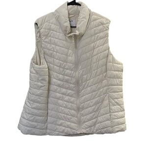 Old Navy Water-Resistant Narrow Channel Cream Puffer Vest Size XL